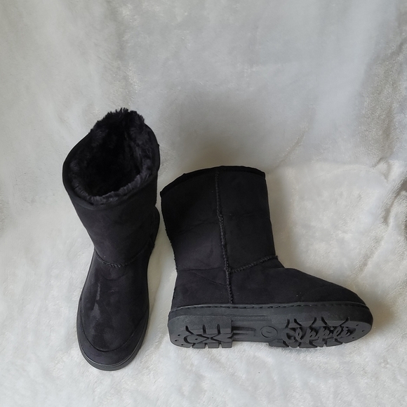 Nwt CLPP'LI Women's Emma Snow Boots sz 7 - Picture 8 of 12